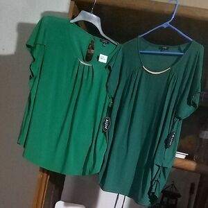 AUW Emerald Green Women's Blouse Set